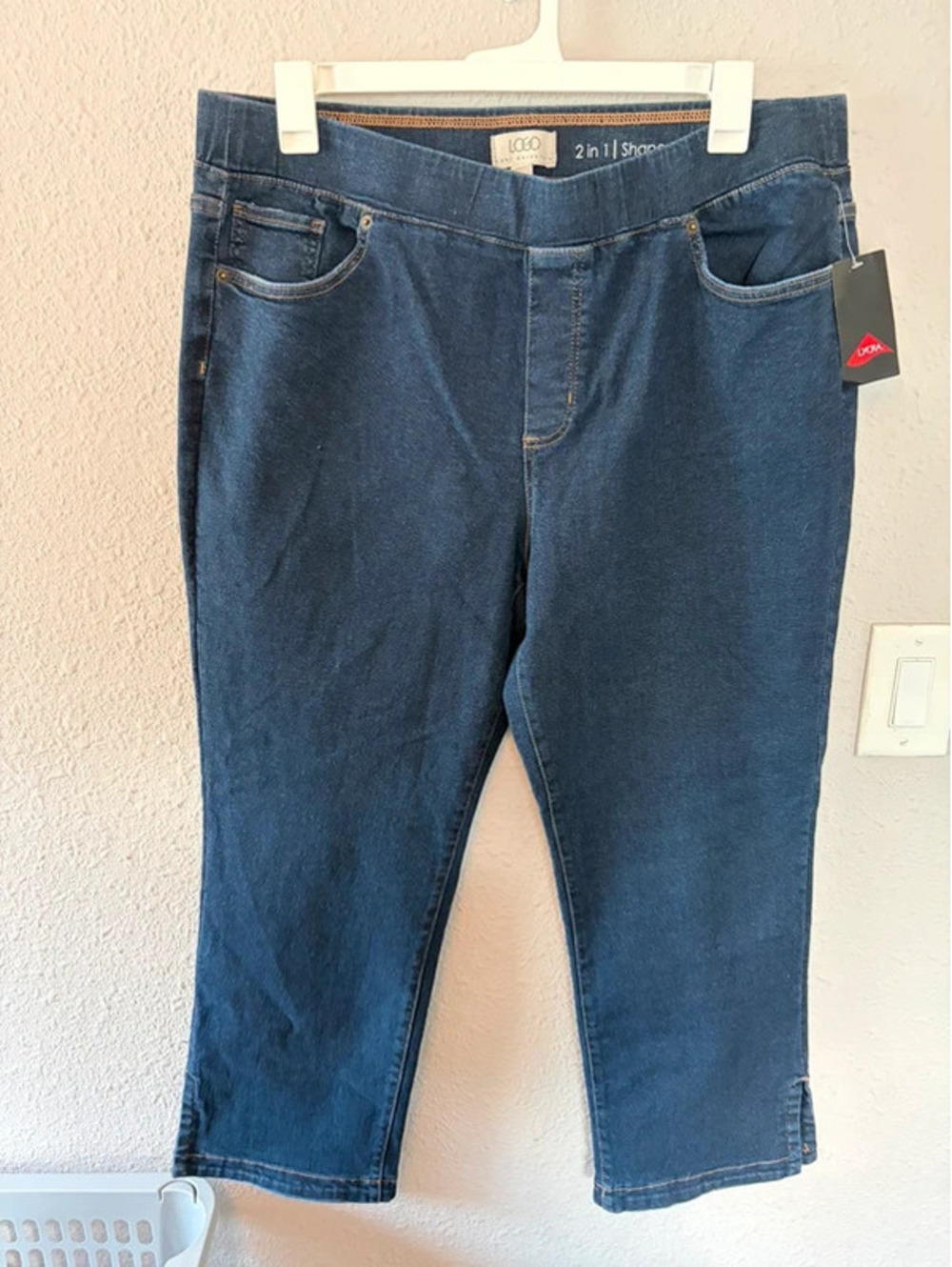 NWT Logo Straight Leg Jeans size XL